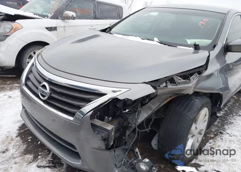 2015 Nissan Altima 2.5 Sv from USA, damaged, VIN 1N4AL3AP4FC295433